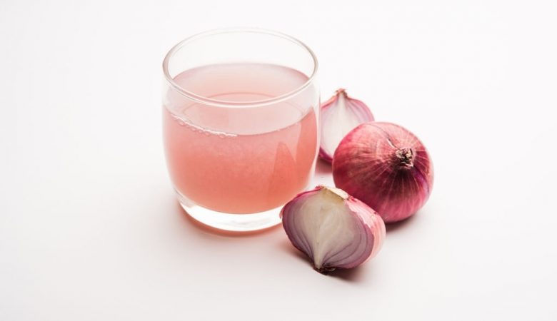 6 Superb Ways of Using Onion Juice for Hair Growth - MarynRose
